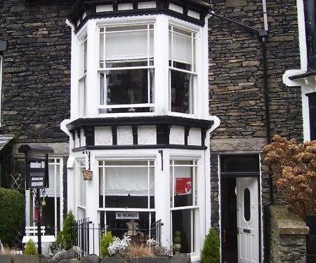 Number 80 Hotel Bowness-on-Windermere Exterior photo
