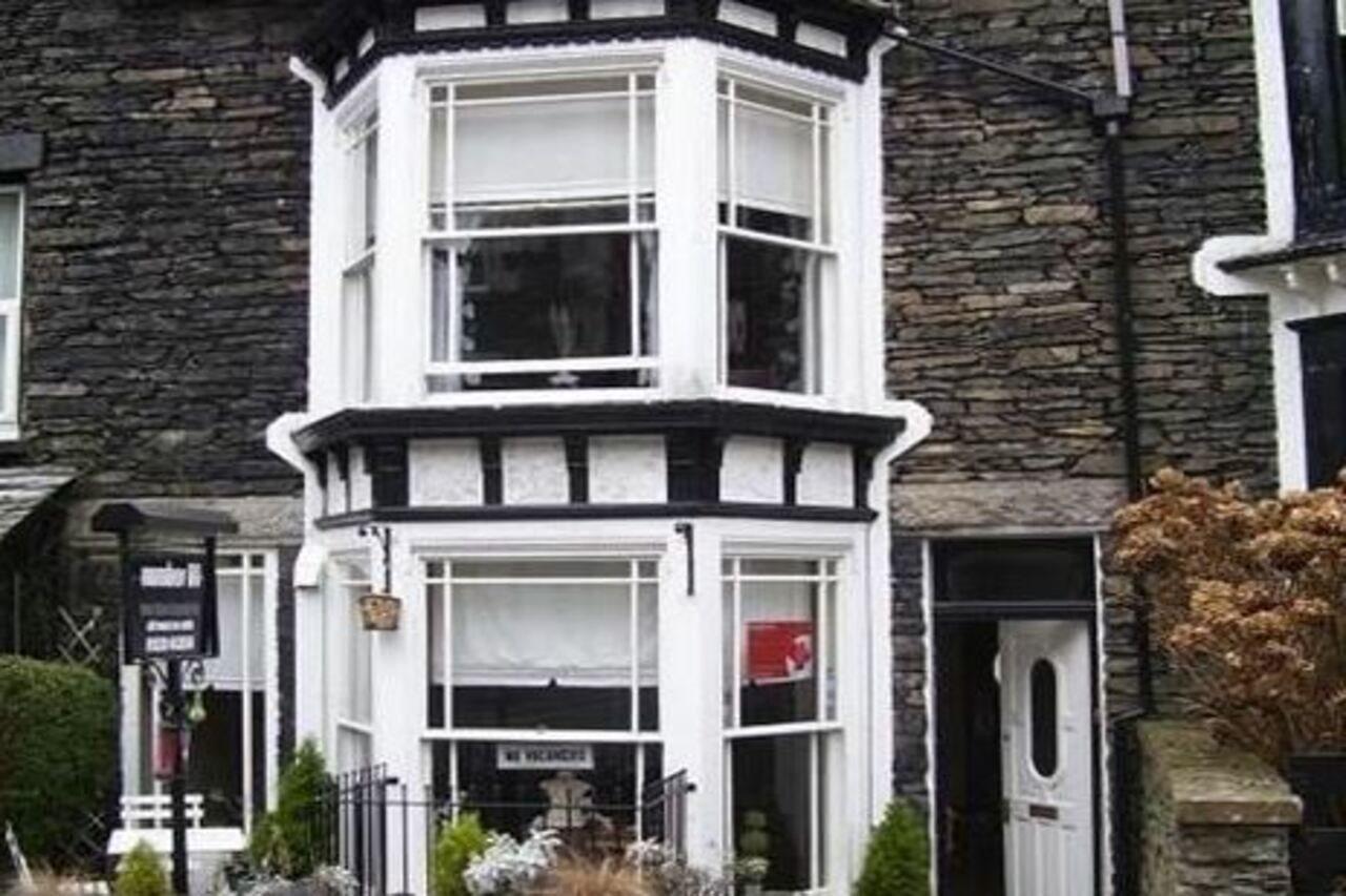 Number 80 Hotel Bowness-on-Windermere Exterior photo